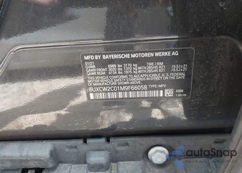 2021 BMW X7 xDrive40I z USA, uszkodzony, nr VIN 5UXCW2C01M9F66058